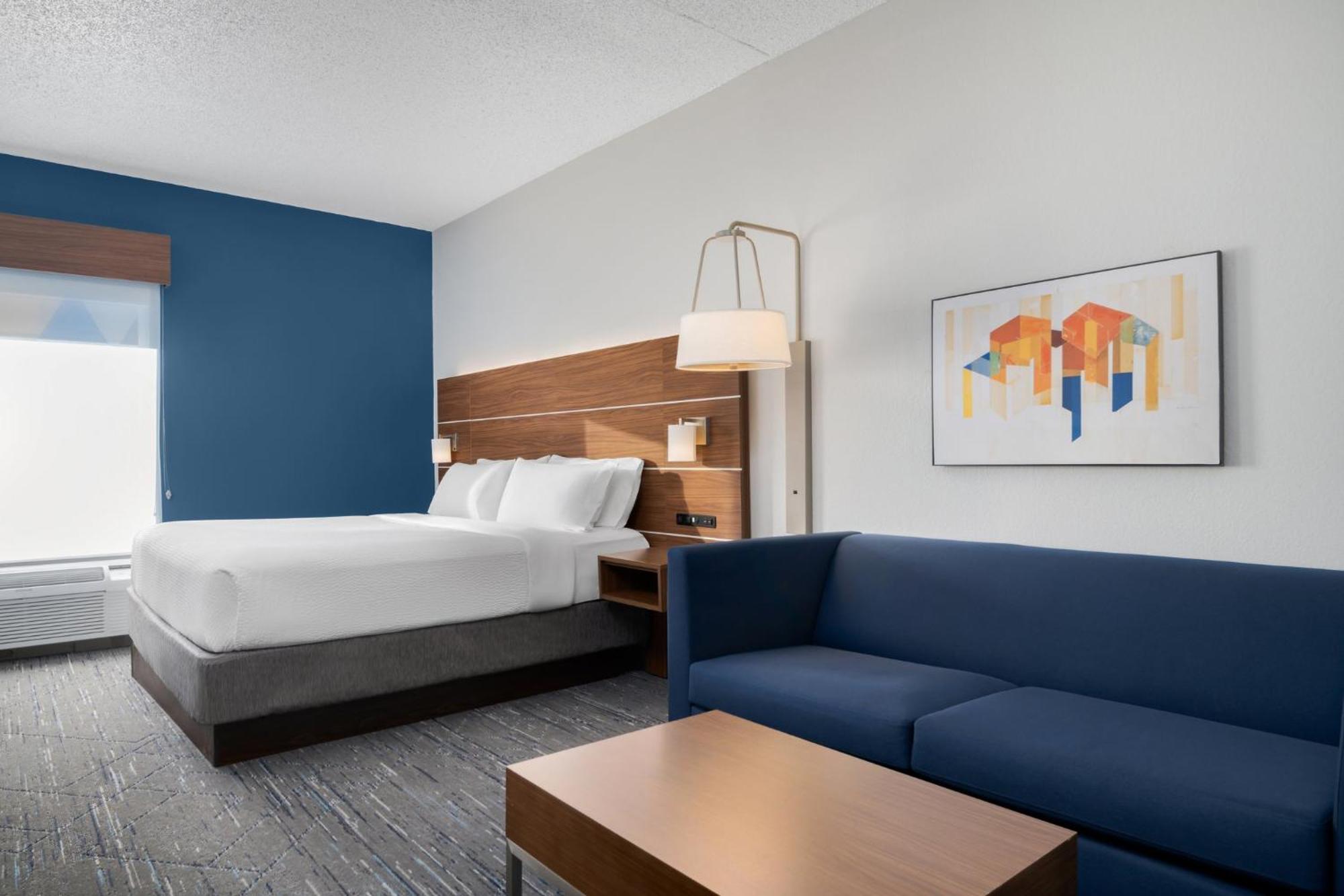 Holiday Inn Express Hotel & Suites Bentonville By Ihg Bagian luar foto