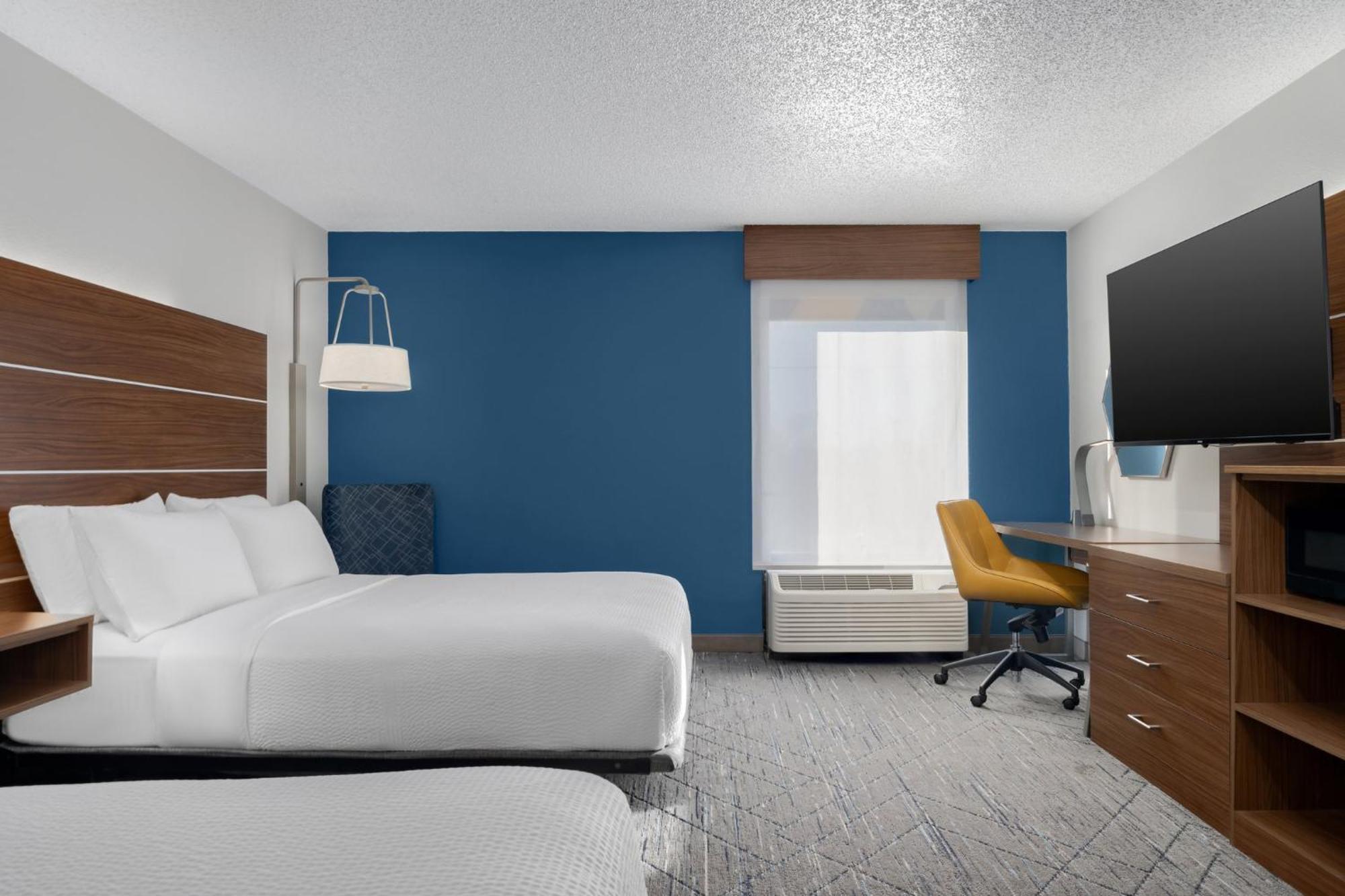 Holiday Inn Express Hotel & Suites Bentonville By Ihg Bagian luar foto