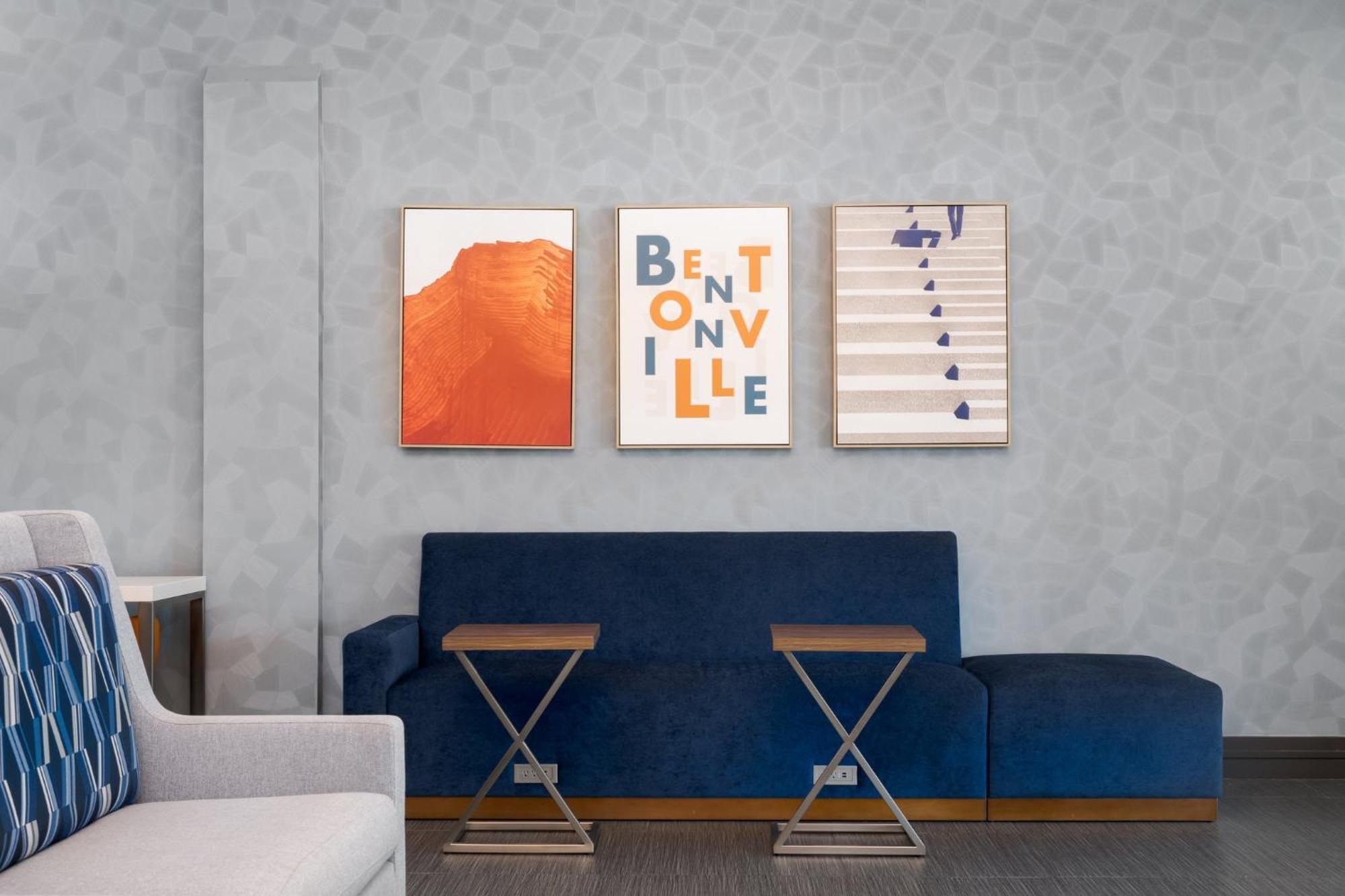 Holiday Inn Express Hotel & Suites Bentonville By Ihg Bagian luar foto